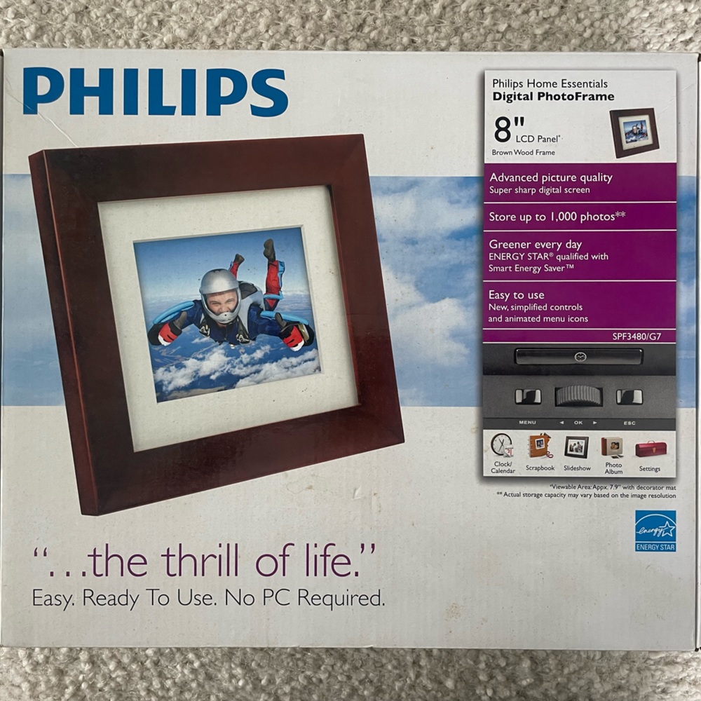 New Phillips digital photo frame